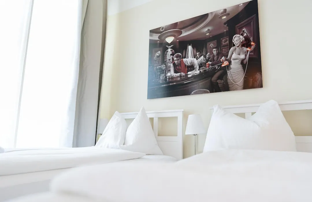 Hotel Schoenbrunn By Vienna Living Apartments-1